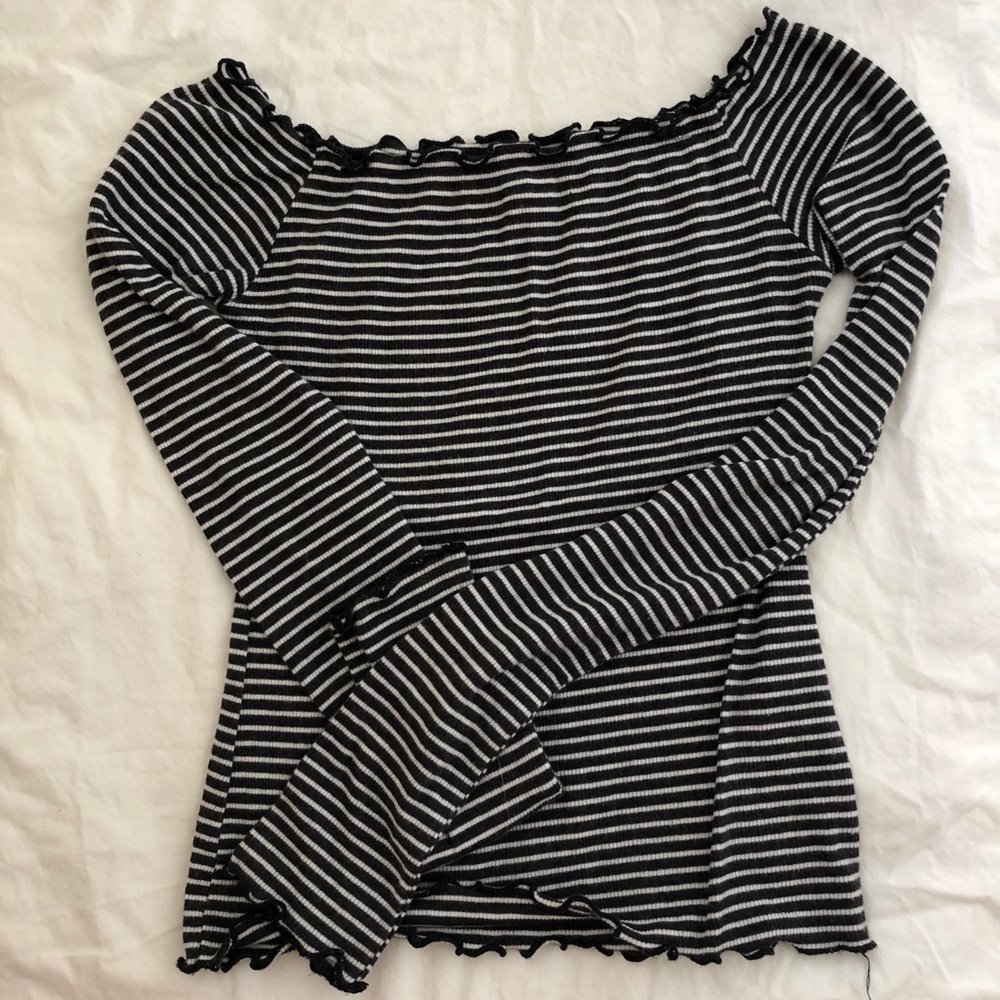 Hollister off-the-shoulder Top